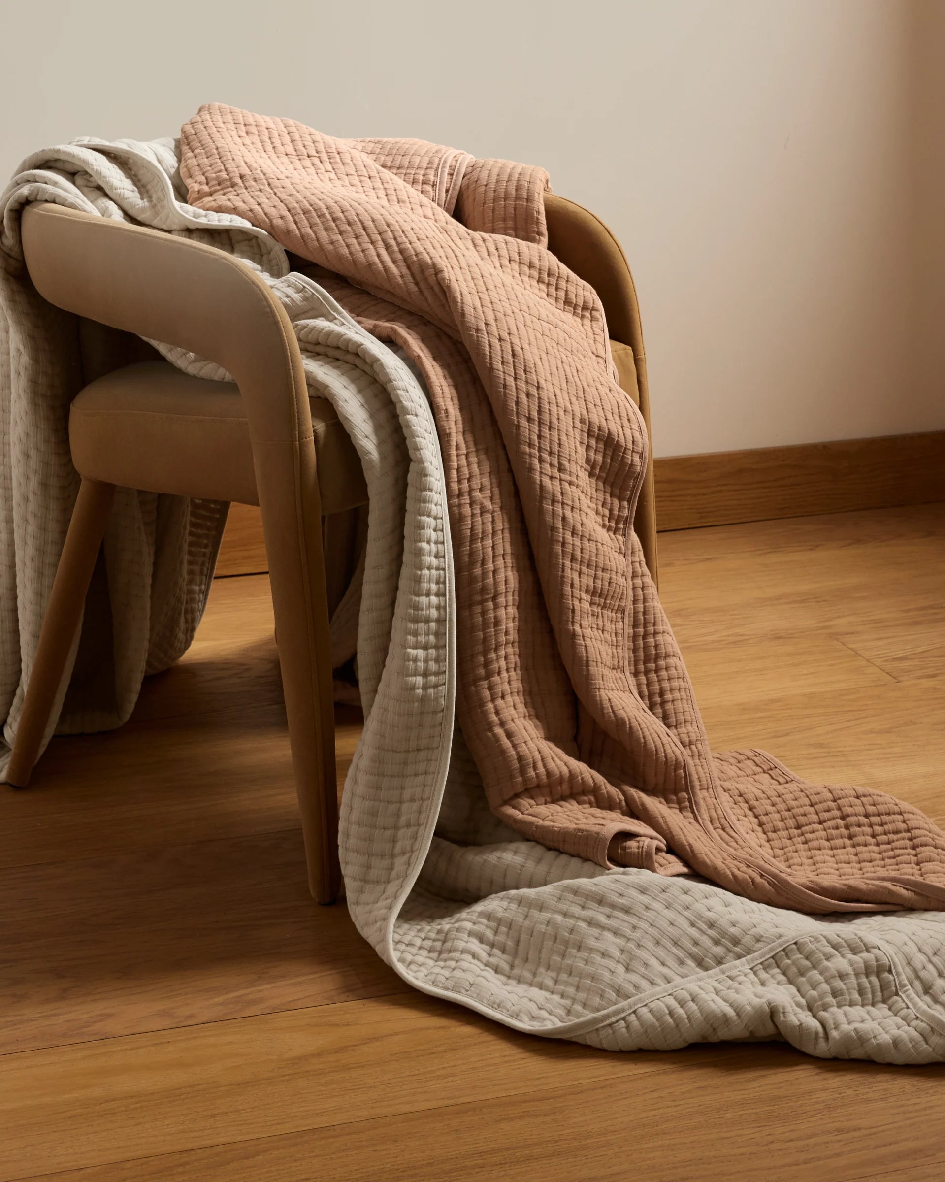 SoftLayers® Air Cotton Coverlet 4