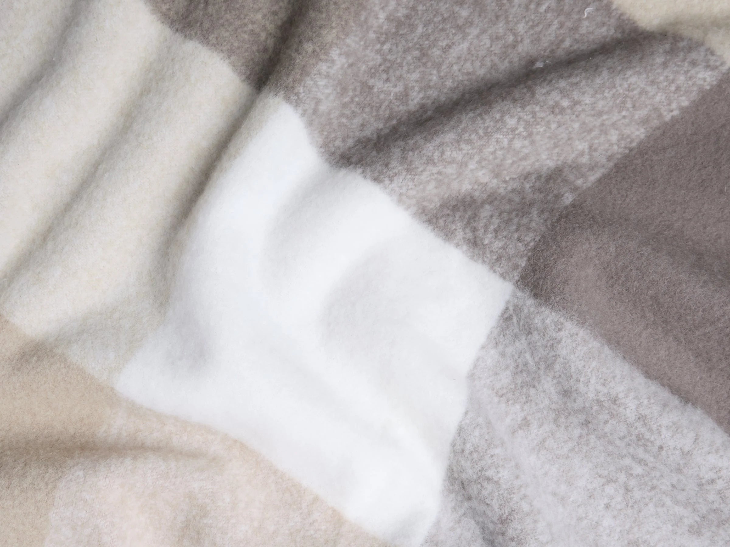 SoftLayers® Plaid Wool Alpaca Throw 2